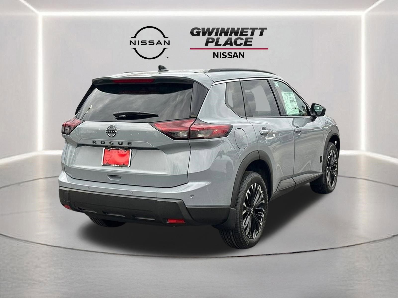 New 2026 Nissan Rogue Dark Armor image 5