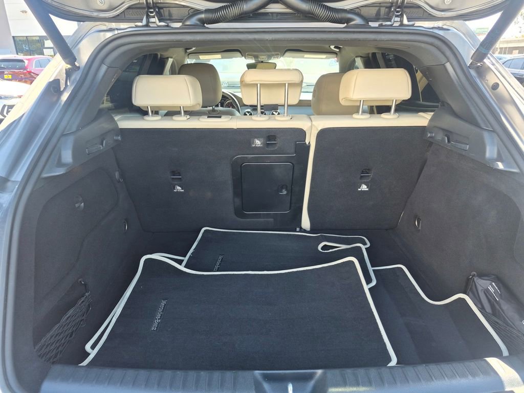 Used 2019 Mercedes-Benz GLA 250 image 11