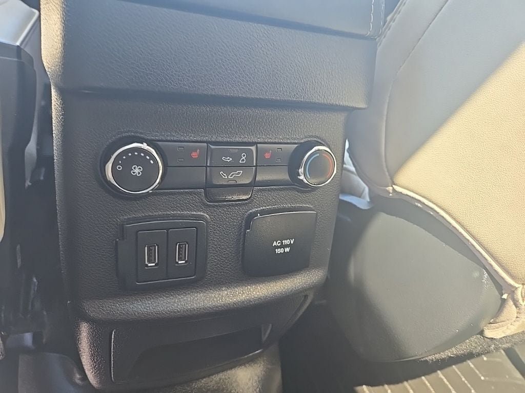 Used 2018 Ford Explorer Platinum AWD/4WD image 26