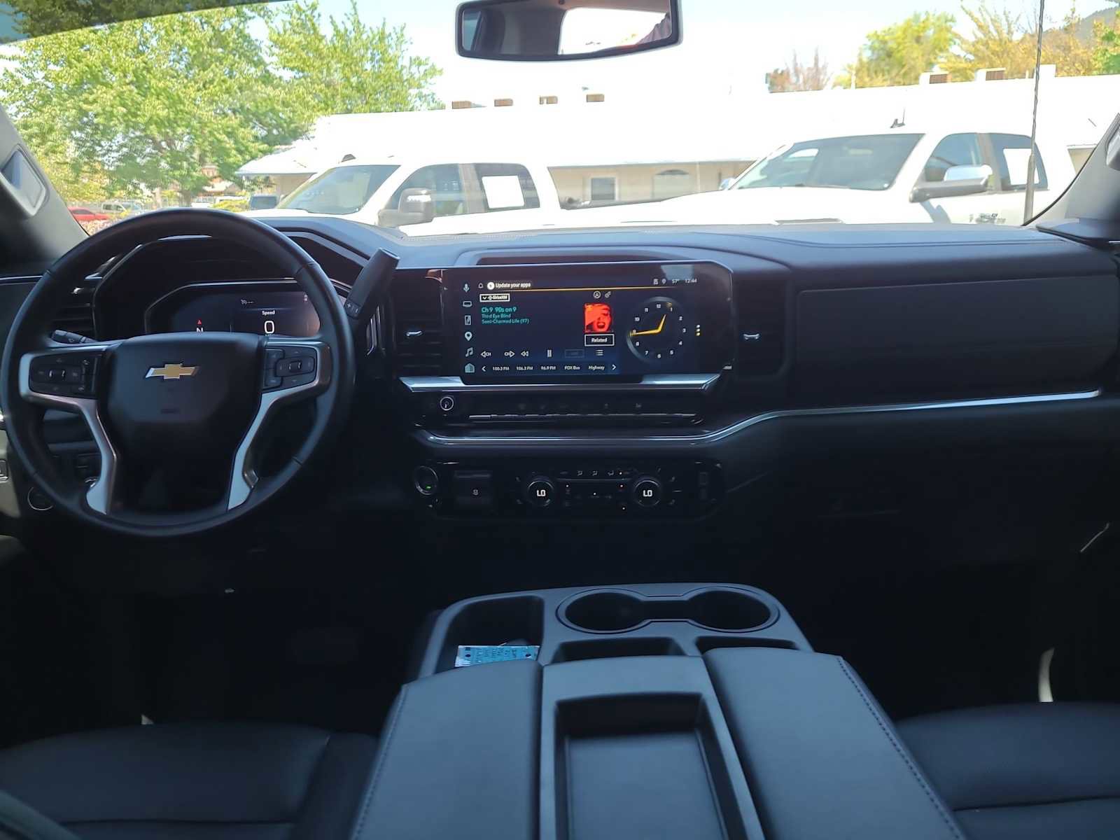 Used 2025 Chevrolet Silverado 3500 LTZ AWD/4WD image 18