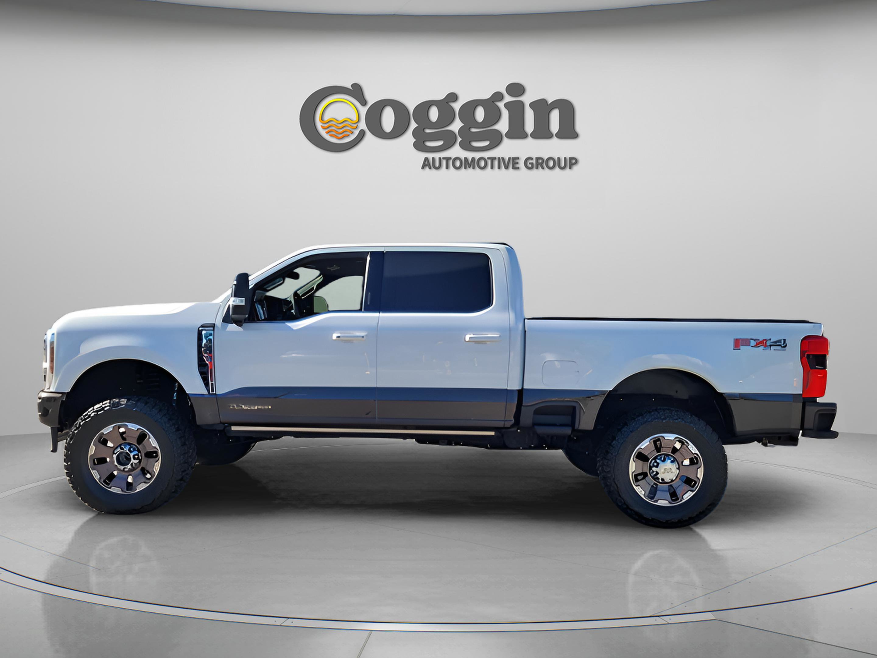 Used 2024 Ford F350 King Ranch image 2