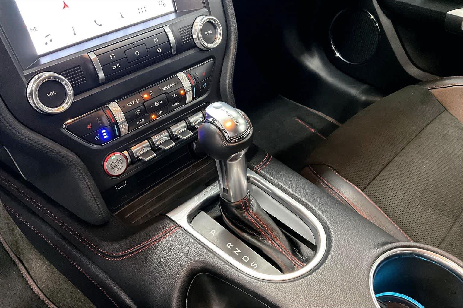Used 2019 Ford Mustang GT Premium w/ Equipment Group 401A RWD image 16
