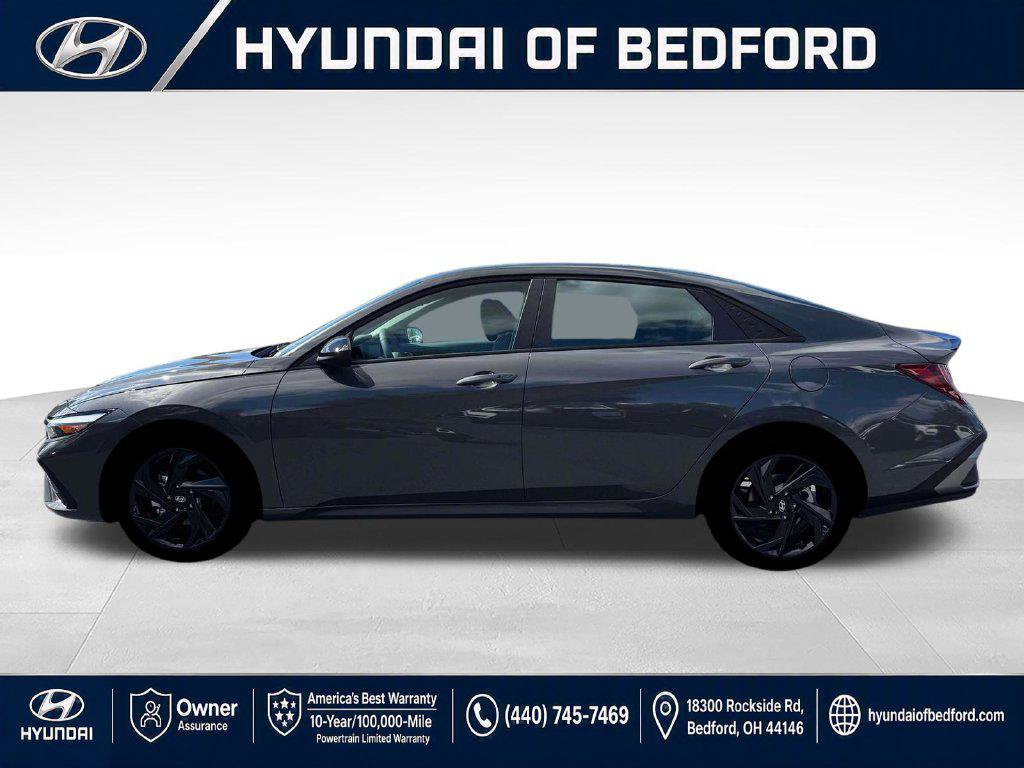 New 2026 Hyundai Elantra Sport FWD image 4