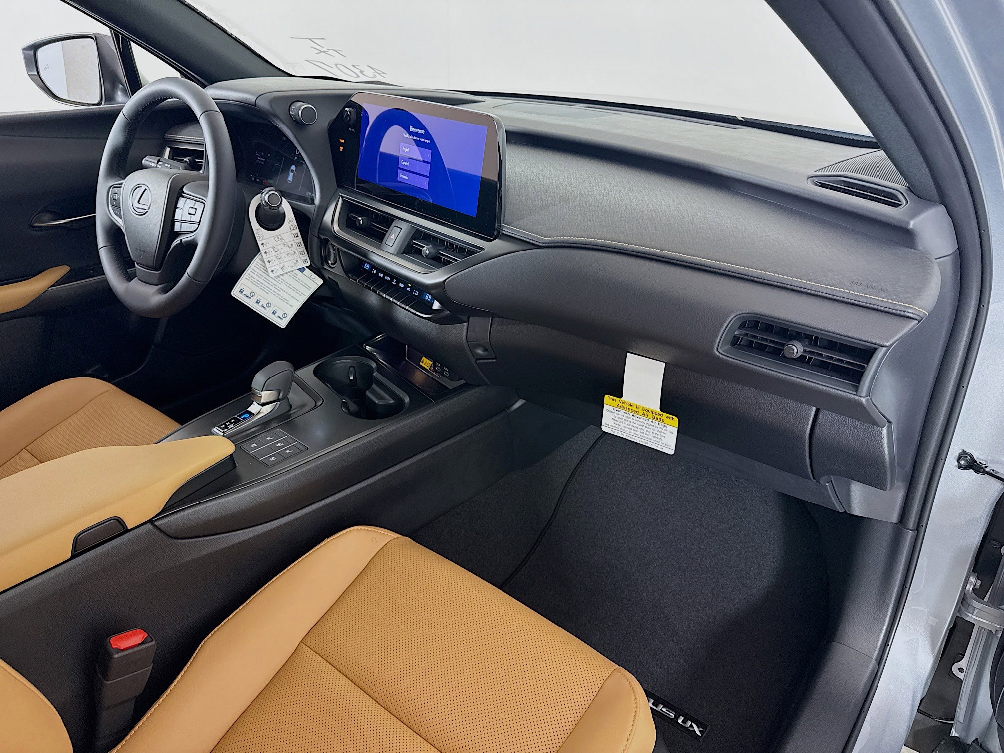 New 2026 Lexus UX 300h AWD w/ Accessory Package (2T) image 27