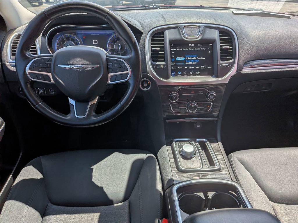 Used 2020 Chrysler 300 Touring AWD/4WD image 21