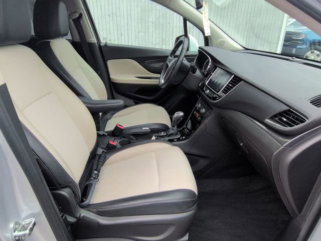 Used 2019 Buick Encore Preferred image 29