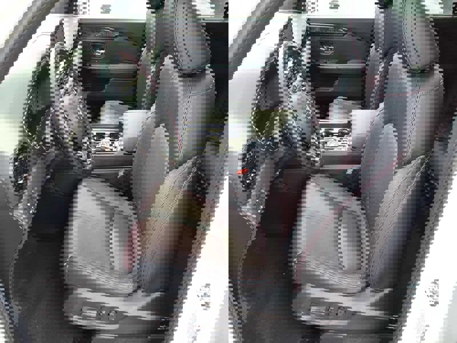 Certified 2025 Honda Pilot Black Edition image 14