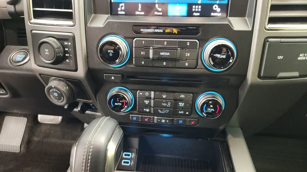 Used 2017 Ford F150 Raptor w/ Equipment Group 802A Luxury AWD/4WD image 35