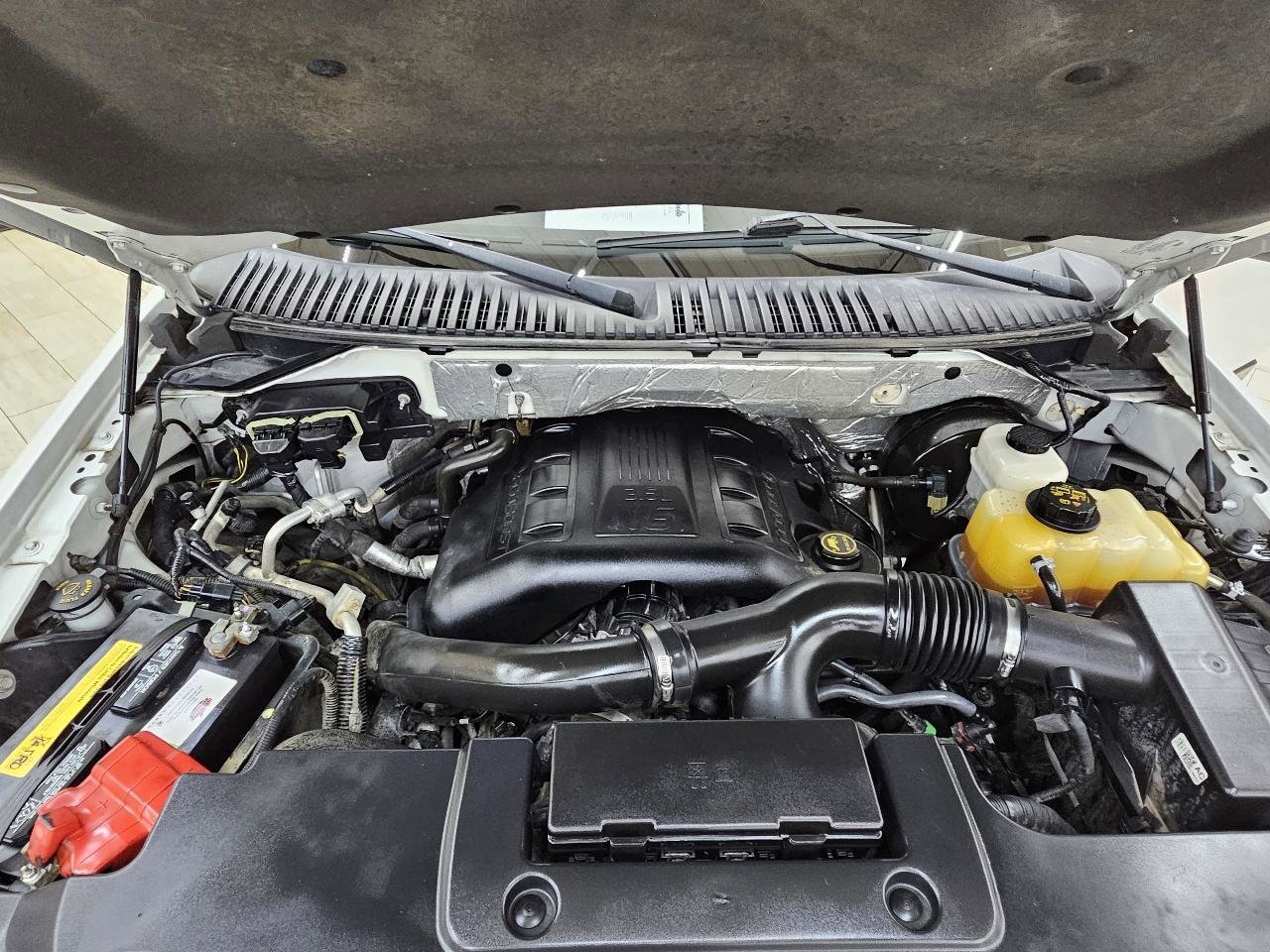 Used 2015 Ford Expedition EL King Ranch RWD image 44