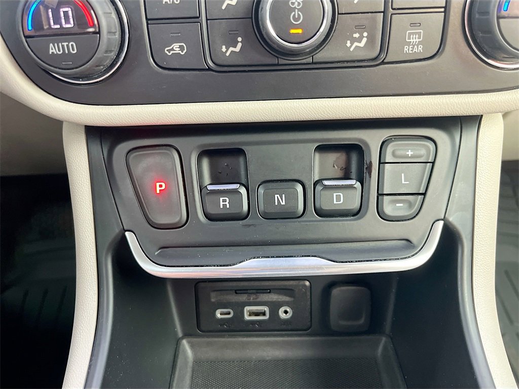 Used 2020 GMC Terrain Denali w/ Denali Premium Package image 16