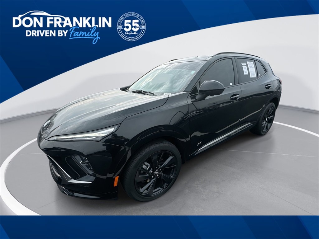 Used 2024 Buick Envision Sport Touring image 1