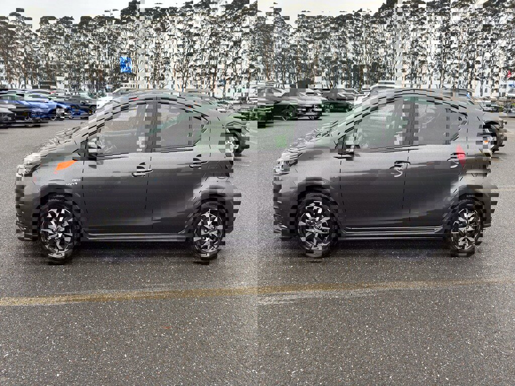 Used 2018 Toyota Prius C Three image 2