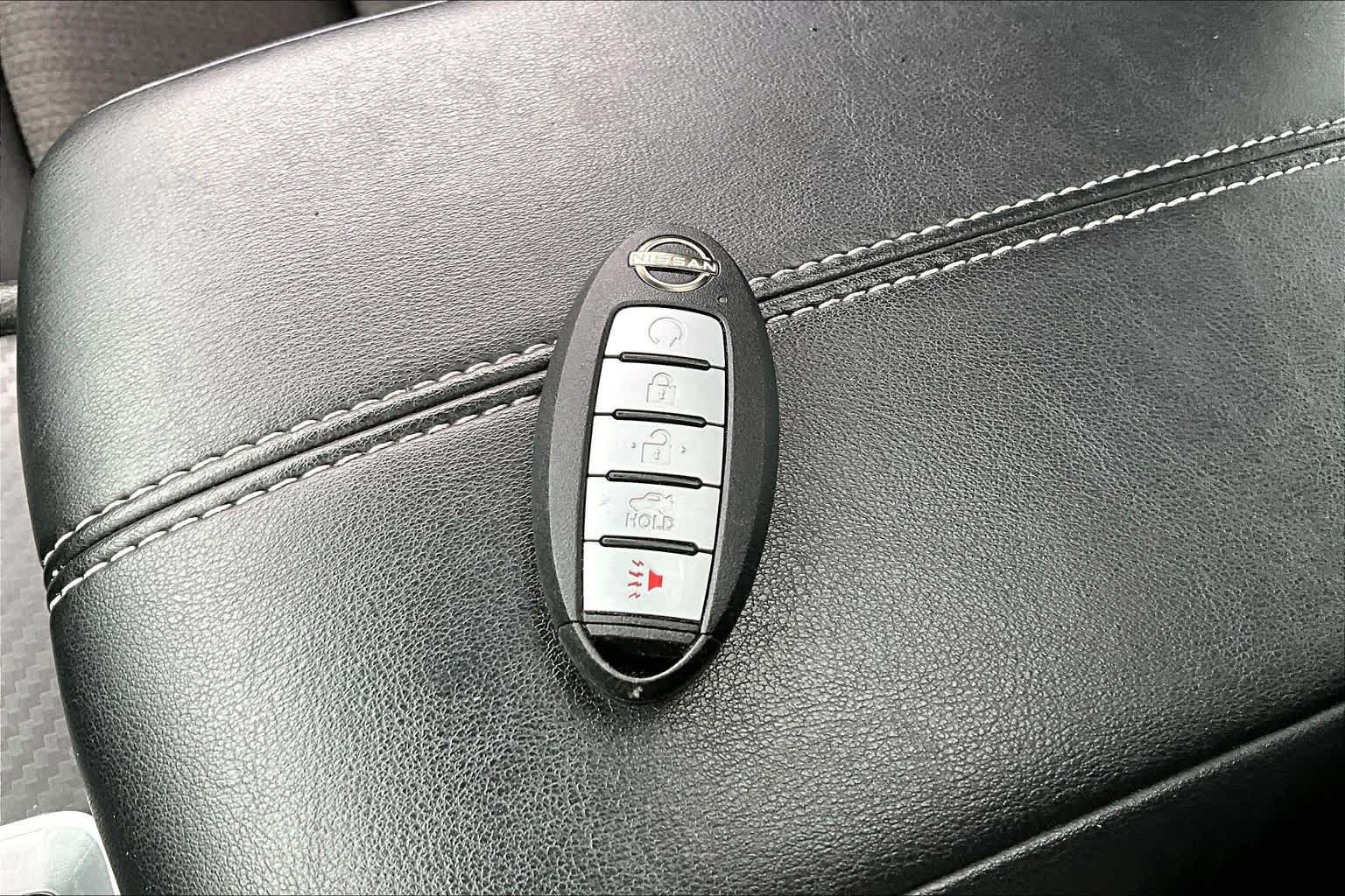Used 2025 Nissan Altima 2.5 SV w/ SV Special Edition Package AWD/4WD image 14