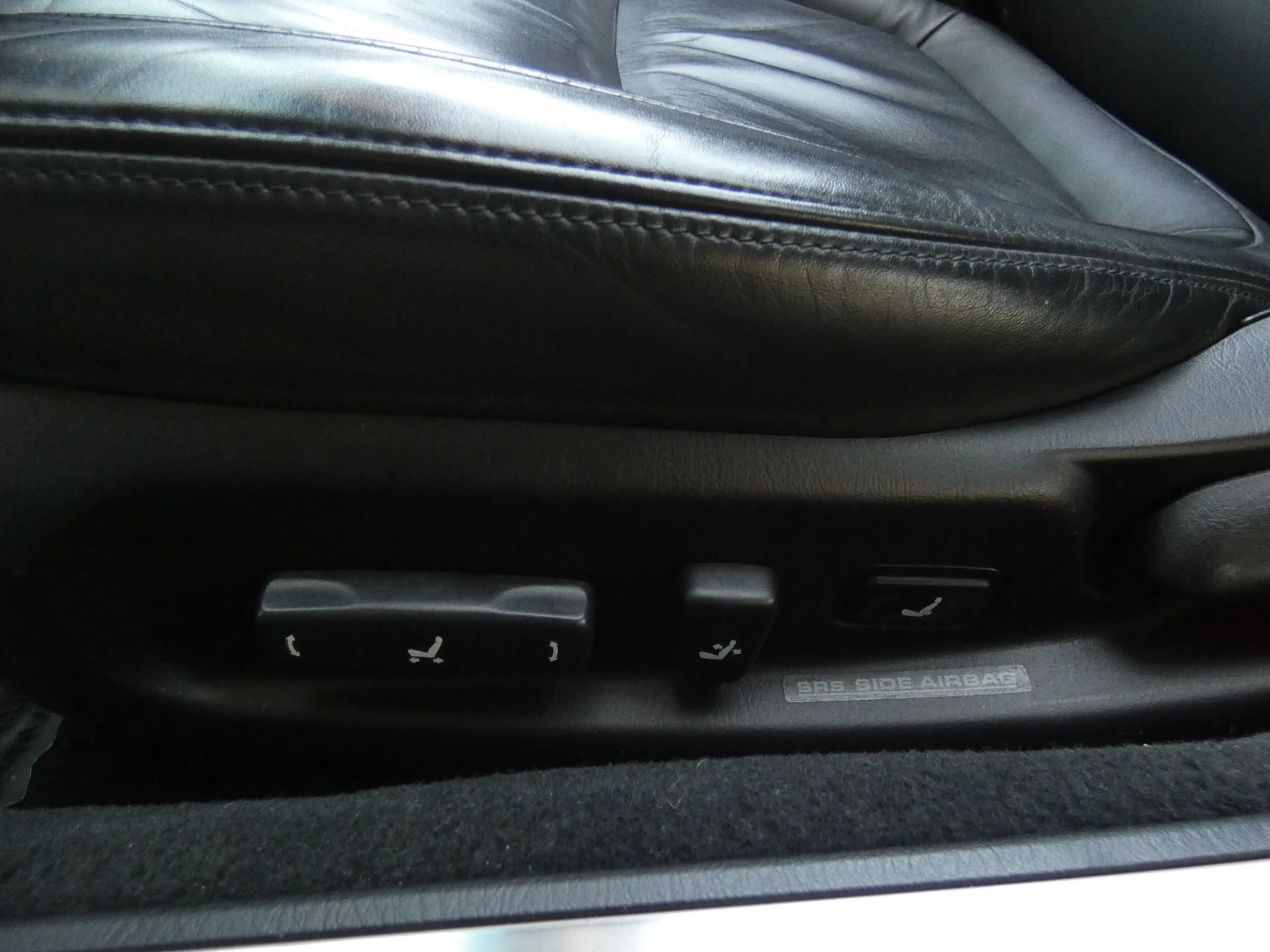 Used 2006 Lexus SC 430 Convertible RWD image 39