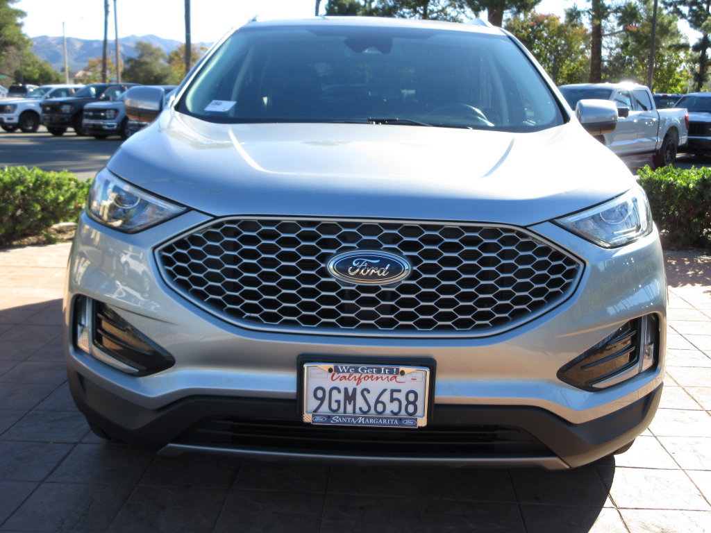 Certified 2023 Ford Edge SEL w/ Convenience Package AWD/4WD image 8