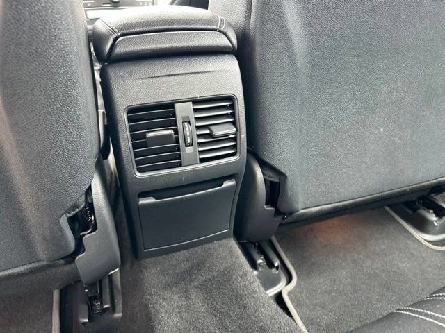 Used 2019 Mercedes-Benz CLA 250 4MATIC image 44
