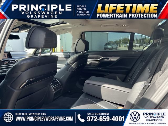 Used 2021 BMW 740i w/ Premium Package RWD image 23