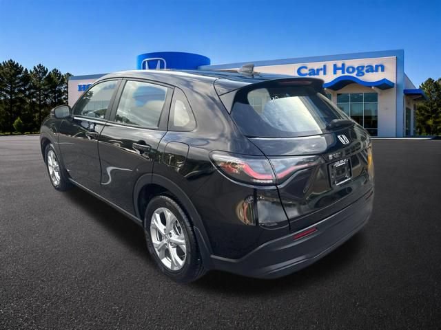 Used 2023 Honda HR-V LX image 4