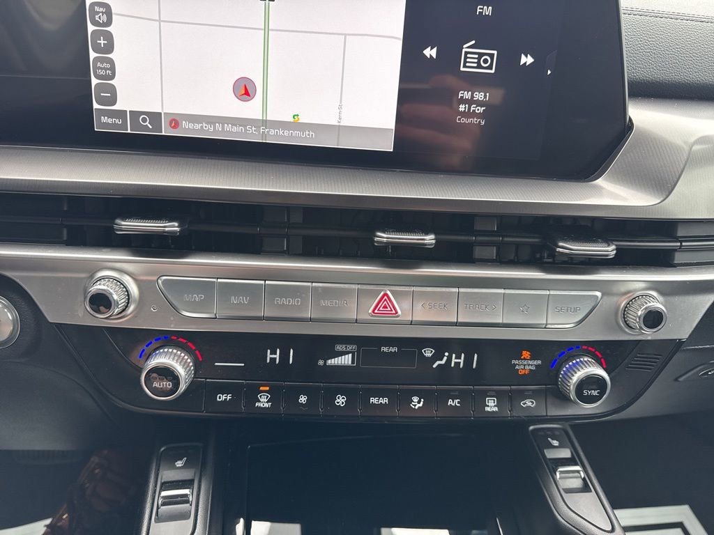 Used 2025 Kia Telluride S FWD image 28