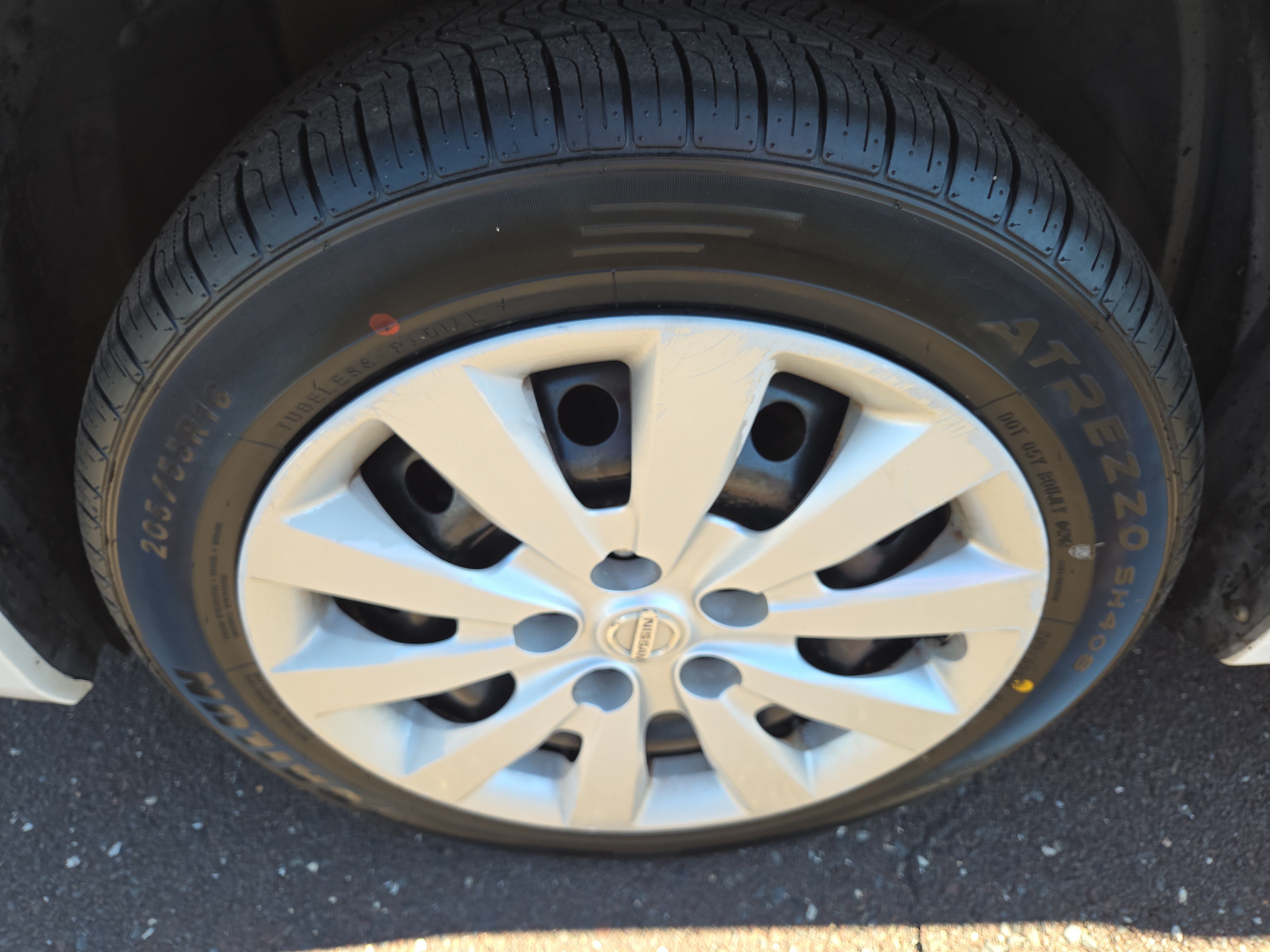 Used 2014 Nissan Sentra S FWD image 12