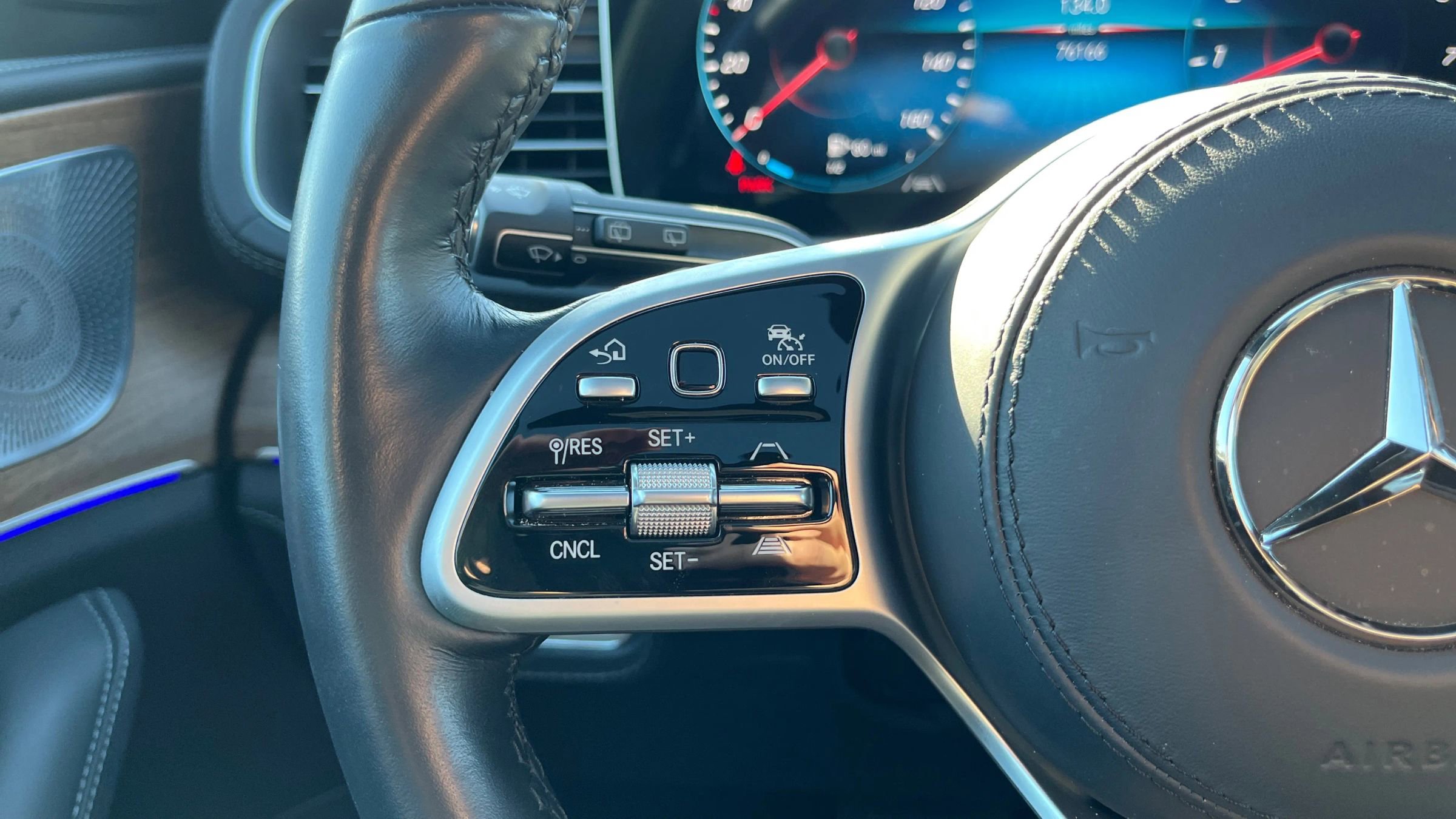 Used 2021 Mercedes-Benz GLS 450 4MATIC image 29