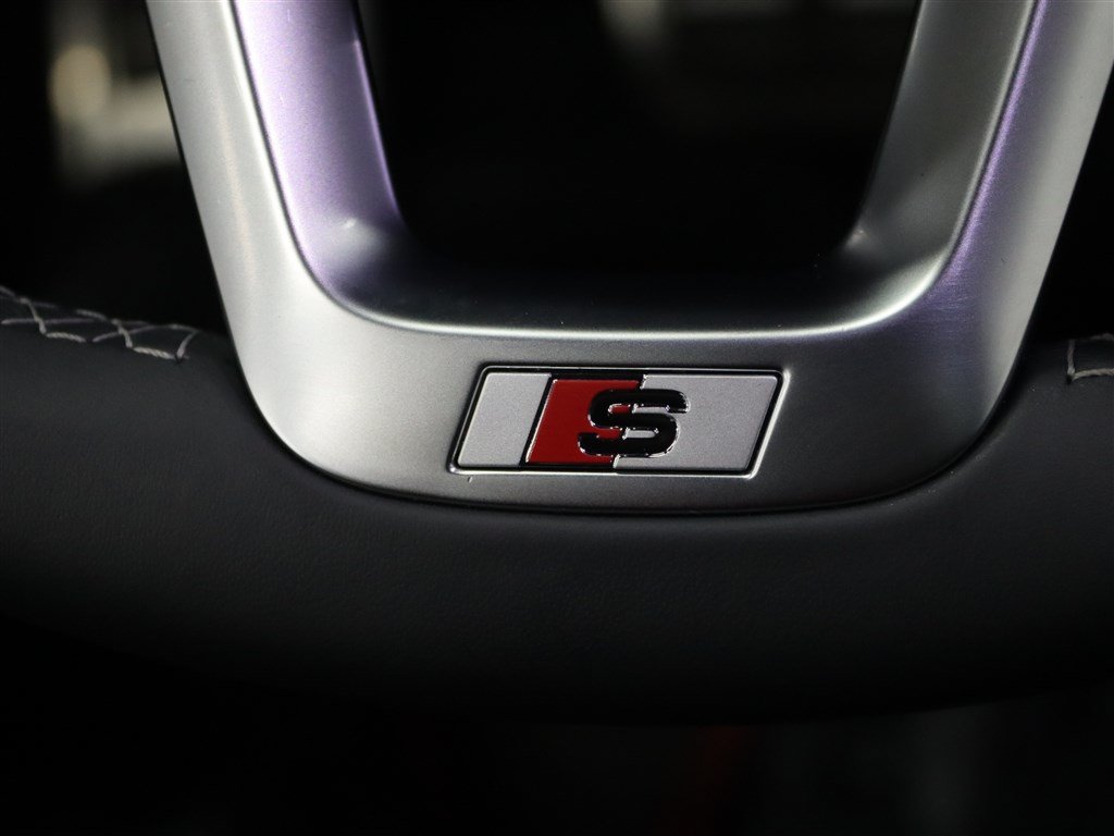 Used 2023 Audi SQ5 Prestige w/ Prestige Package AWD/4WD image 27