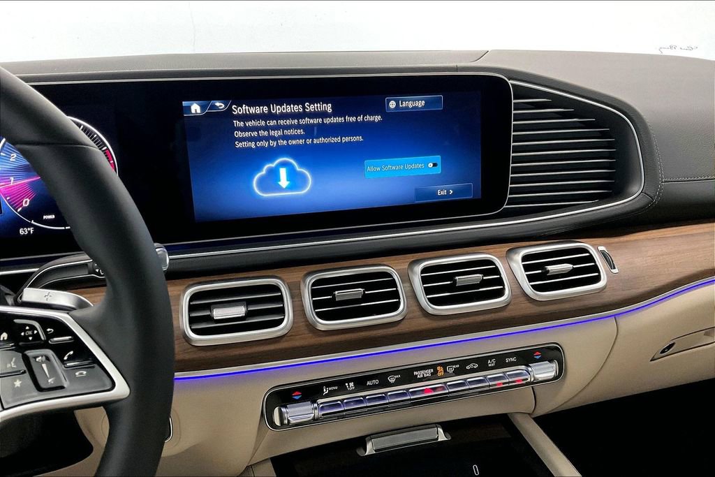 New 2026 Mercedes-Benz GLE 450 4MATIC Coupe image 6