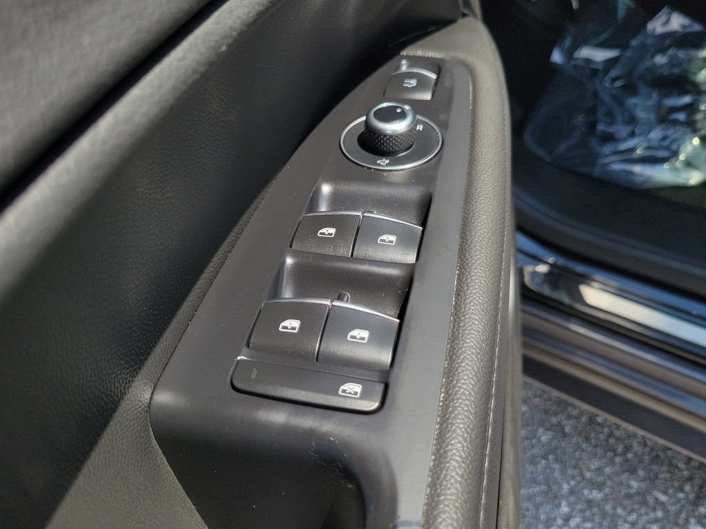 Used 2024 Alfa Romeo Stelvio Ti AWD/4WD image 20