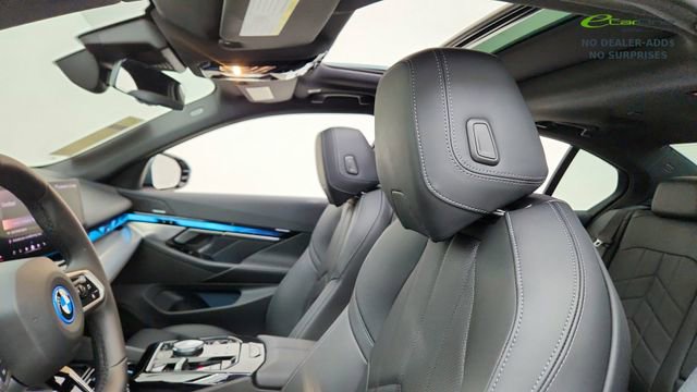 Used 2026 BMW i5 eDrive40 image 33