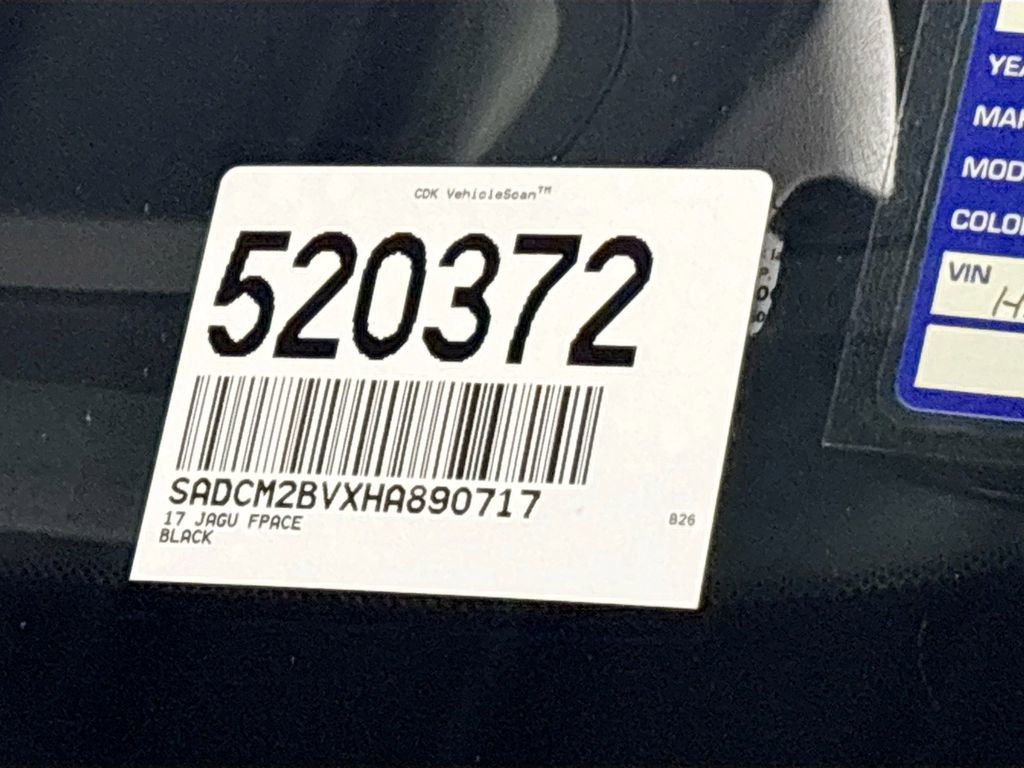 Used 2017 Jaguar F-PACE S image 26