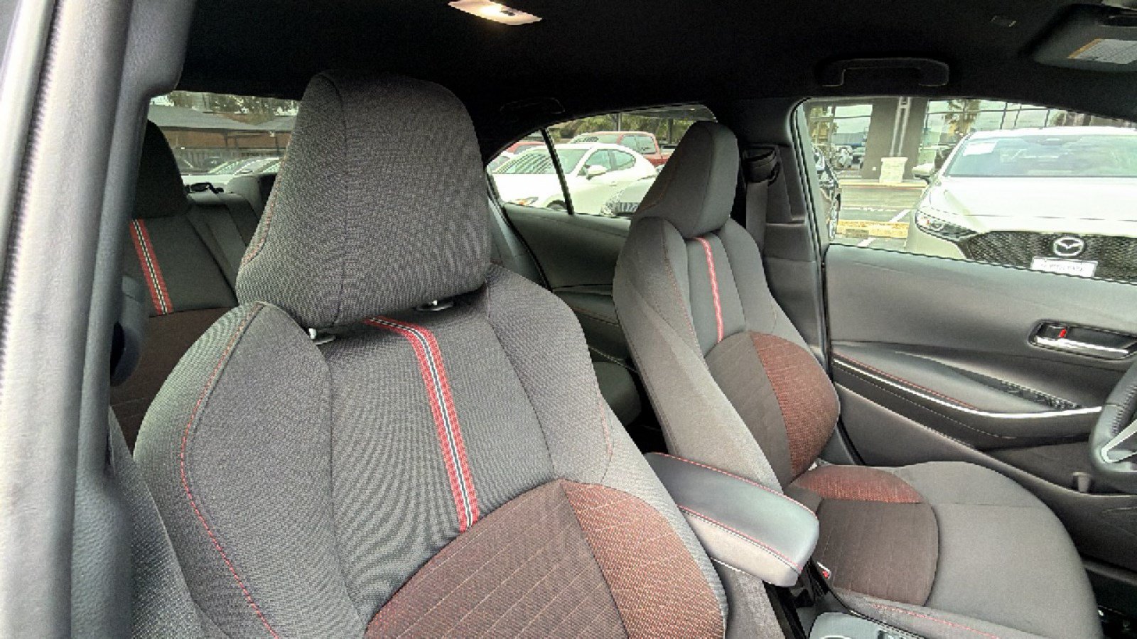 Used 2024 Toyota Corolla SE FWD image 30