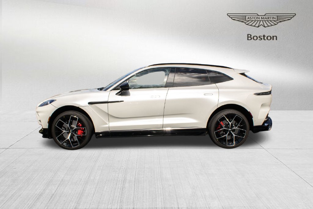 Used 2025 Aston Martin DBX 707 AWD/4WD image 3