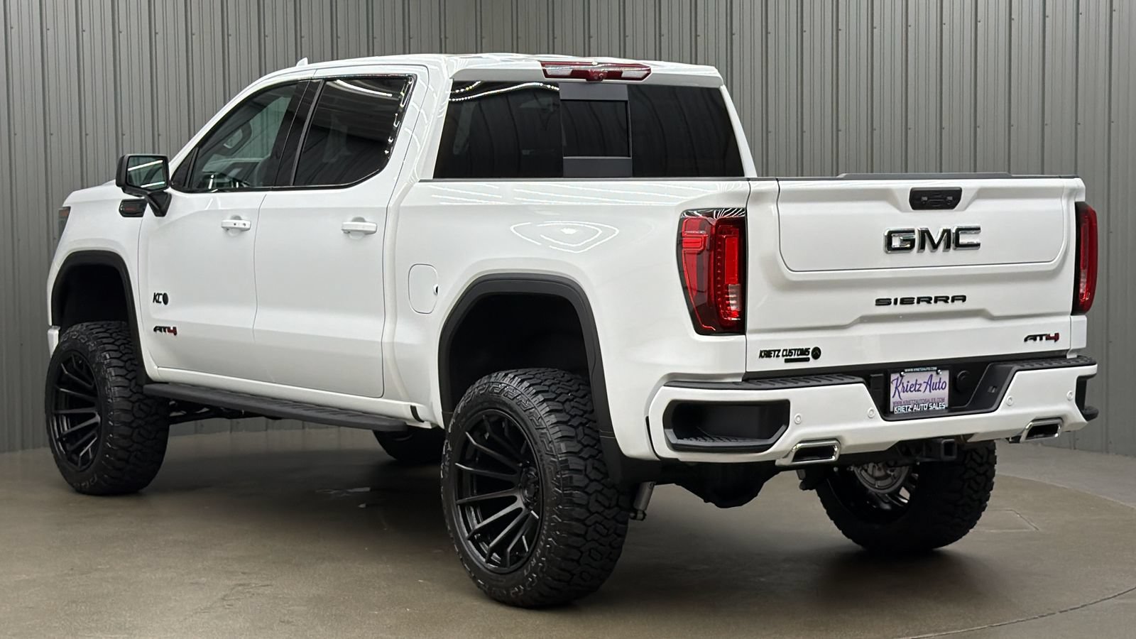 Used 2026 GMC Sierra 1500 AT4 w/ AT4 Premium Package AWD/4WD image 3