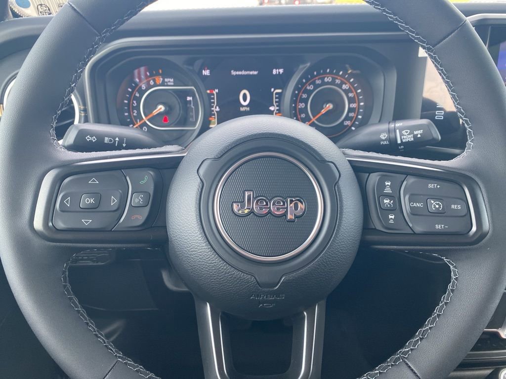 Used 2025 Jeep Gladiator High Tide image 16