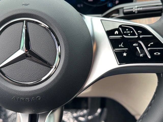 New 2026 Mercedes-Benz C 300 4MATIC Sedan image 18