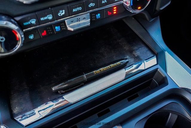 Used 2023 Ford F450 Lariat w/ FX4 Off-Road Package image 21