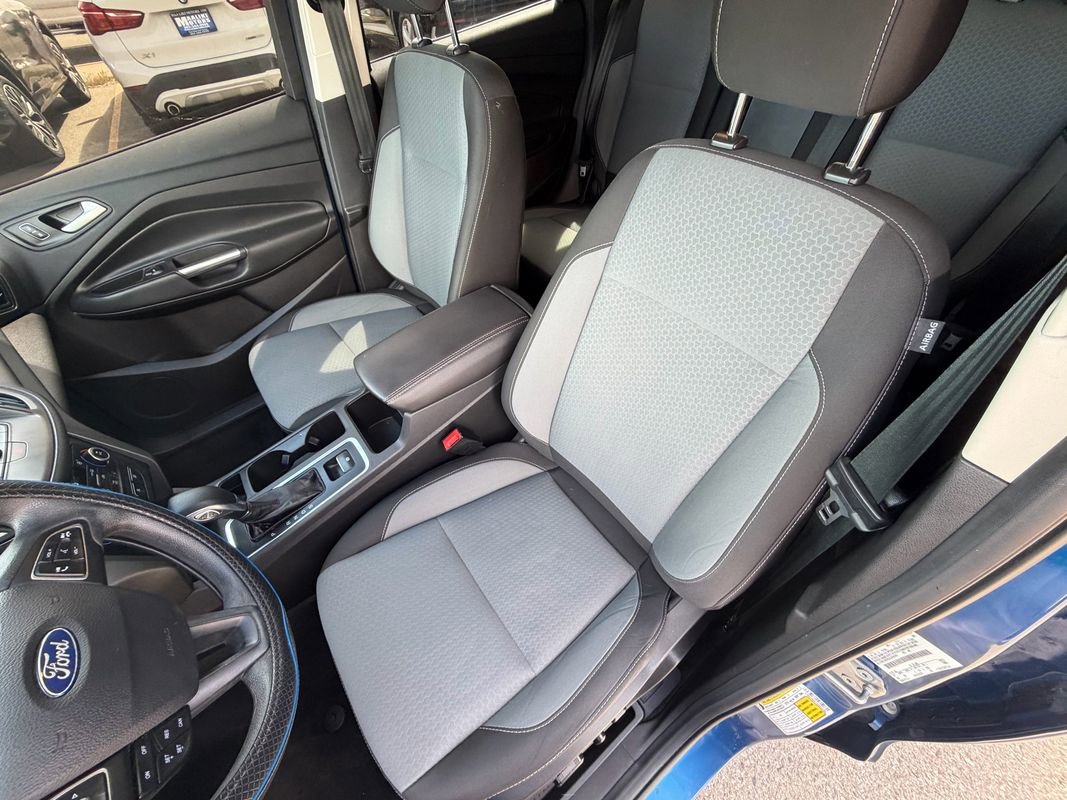 Used 2018 Ford Escape SE w/ SE Sync 3 Package image 19
