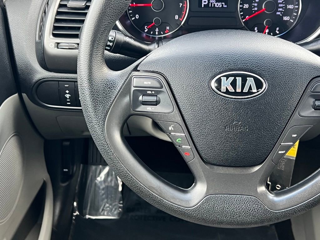 Used 2014 Kia Forte LX image 25