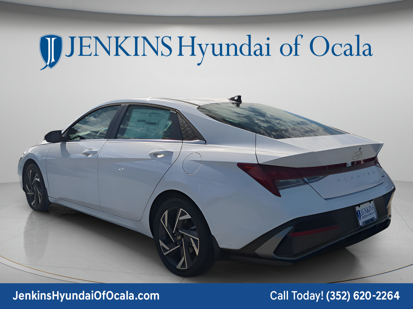 New 2026 Hyundai Elantra Limited FWD image 6