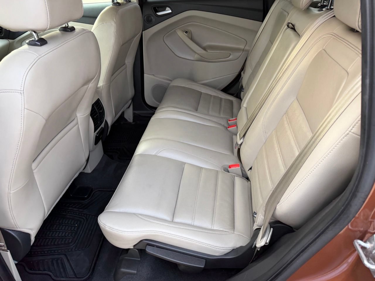 Used 2017 Ford Escape Titanium w/ Equipment Group 301A FWD image 33