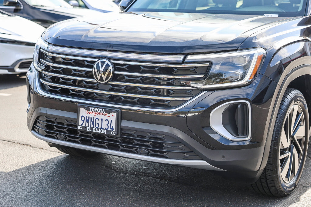 Used 2024 Volkswagen Atlas SE FWD image 22