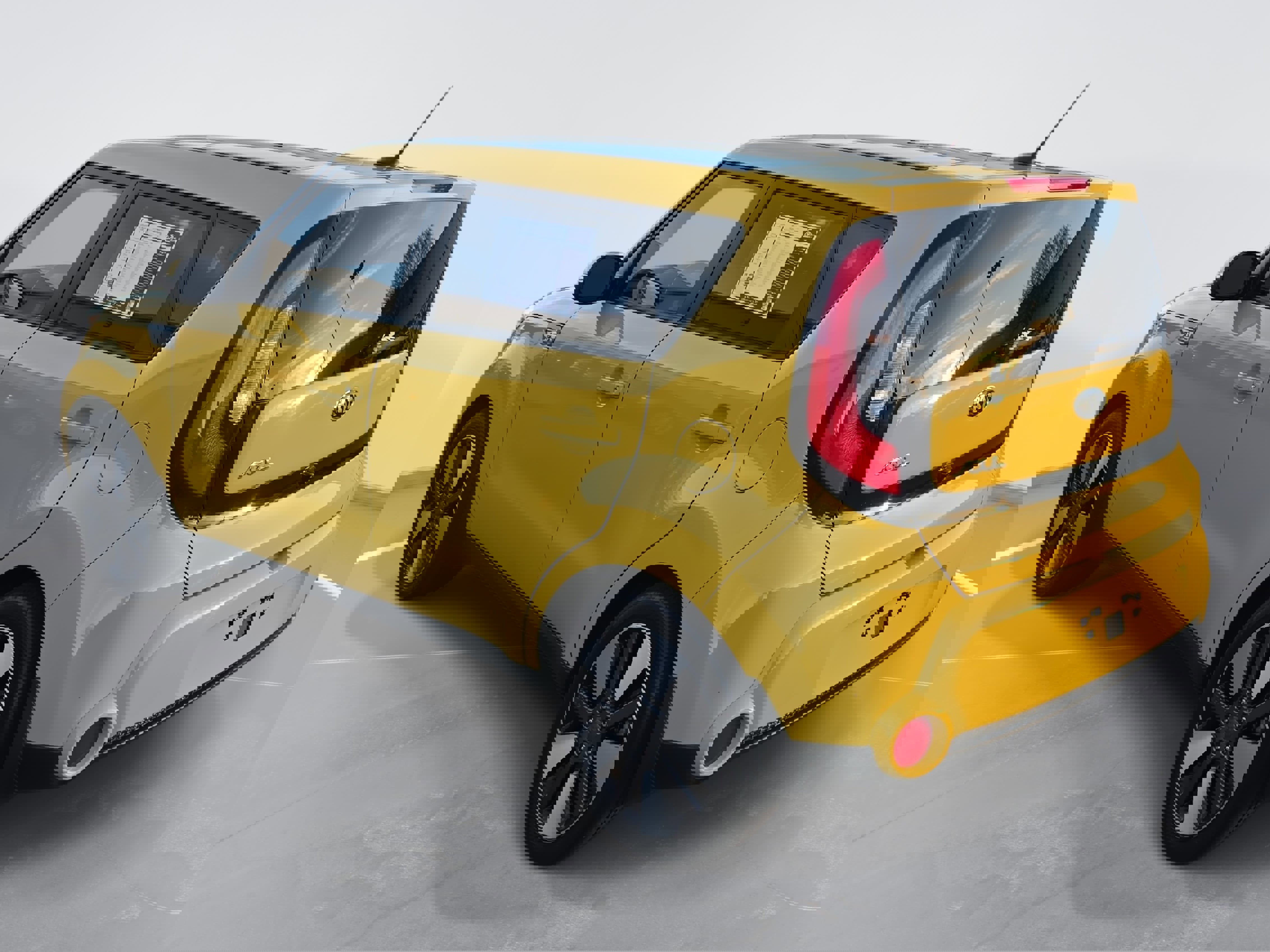 Used 2015 Kia Soul ! w/ Sun & Sound Package image 7