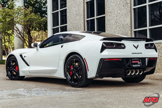 Used 2017 Chevrolet Corvette Stingray Coupe w/ Carbon Flash Badge Package RWD image 46