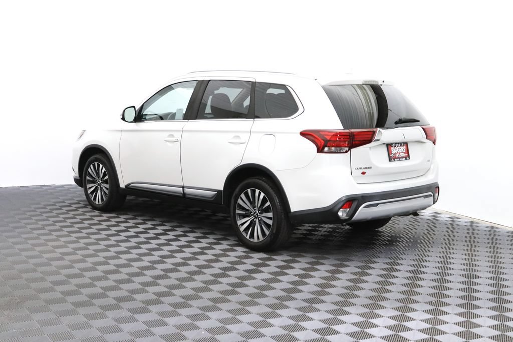 Used 2020 Mitsubishi Outlander SE AWD/4WD image 6