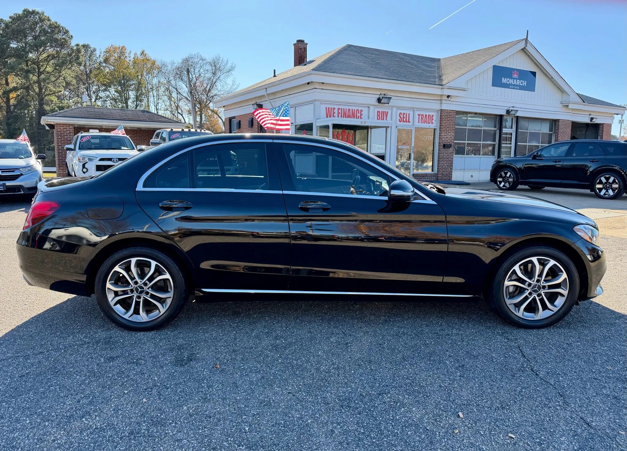Used 2016 Mercedes-Benz C 300 4MATIC Sedan image 6
