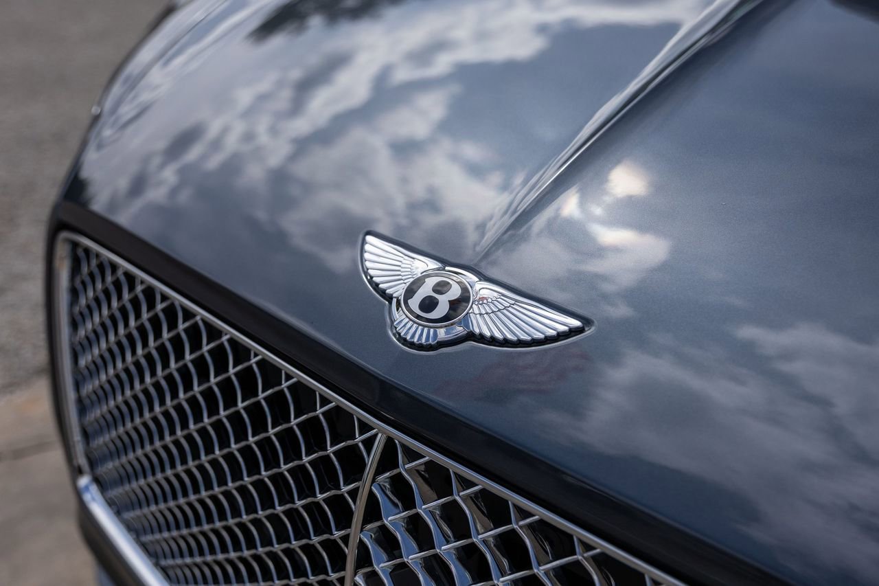 Used 2023 Bentley Continental GT Azure AWD/4WD image 6