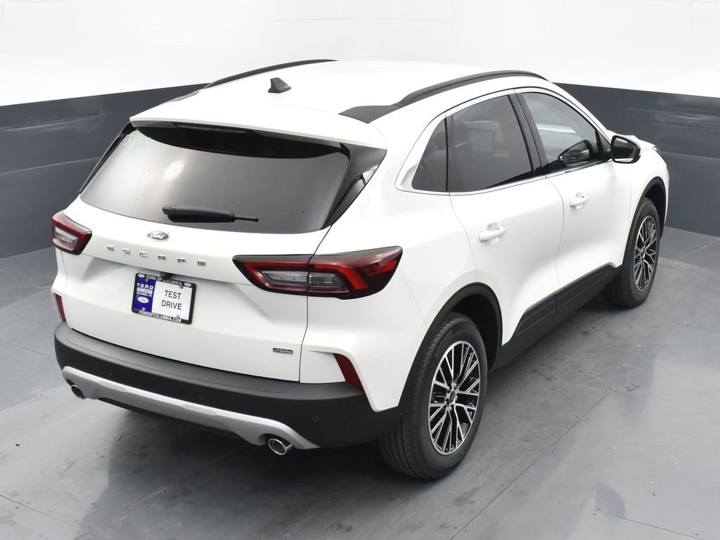 New 2025 Ford Escape SE image 24
