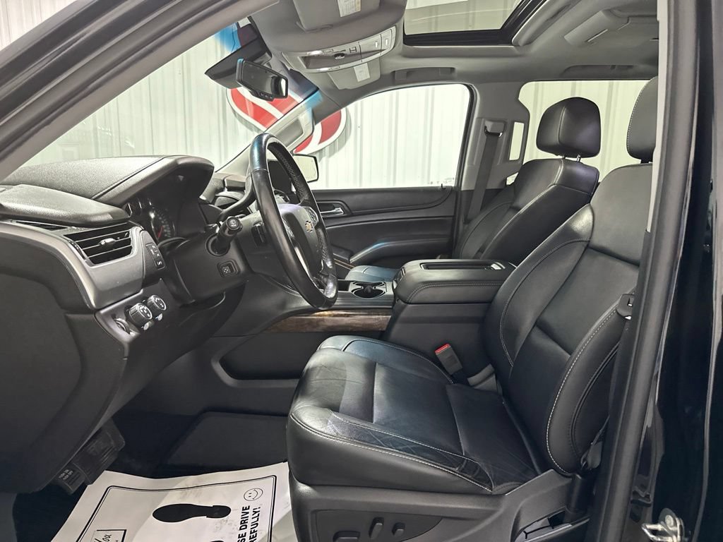 Used 2018 Chevrolet Tahoe LT w/ LT Signature Package AWD/4WD image 12