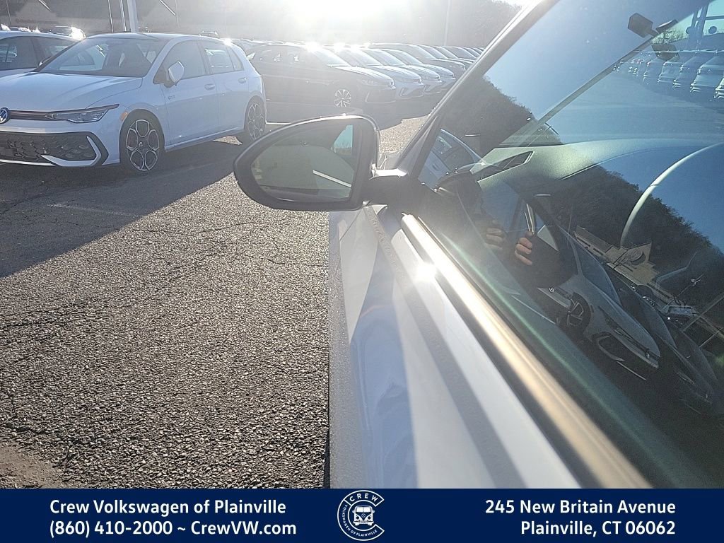 Certified 2025 Volkswagen Jetta Sport image 26