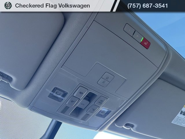 Used 2022 Volkswagen Atlas SE w/ Panoramic Sunroof Package image 23